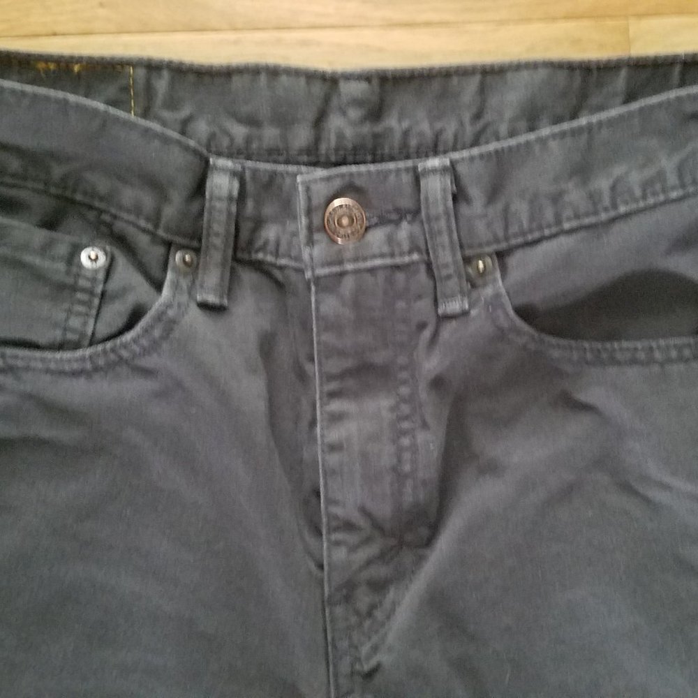 Levi’s 505 Jeans -Men's - Grey -  32" W - Picture 3 of 6